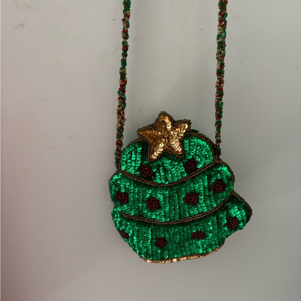 The Quacker Factory Women’s Green Sequin Christmas Tree Clutch Purse